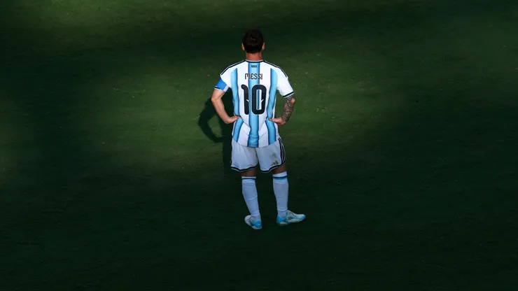 EAST RUTHERFORD, NEW JERSEY - JULY 19: Lionel Messi #10 of Argentina reacts during the FIFA World Cup 2026 Final match between Spain and Argentina at New York New Jersey Stadium on July 19, 2026 in East Rutherford, New Jersey. (Photo by Elsa/Getty Images)
