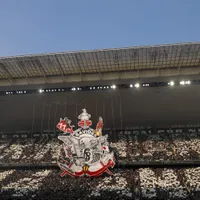 Corinthians feminino quebra recorde de público em 2026