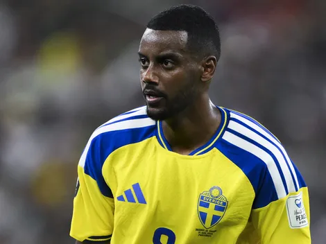 Isak deixa seleção por lesão e volta ao Liverpool