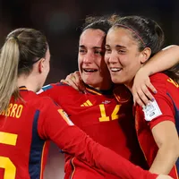 Espanha volta ao topo e mostra força na formação feminina