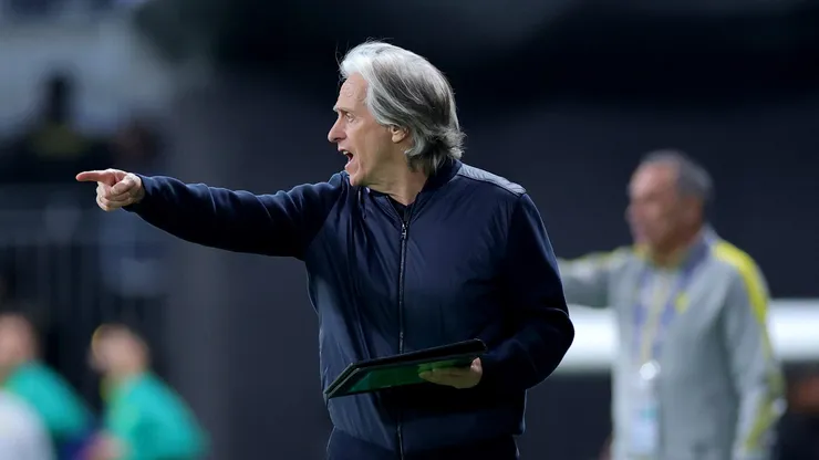 RIYADH, SAUDI ARABIA - APRIL 17: Jorge Jesus, Head Coach of Al Hilal, gestures during the Saudi Pro League between Al Hilal and Al Khaleej at Kingdom Arena on April 17, 2025 in Riyadh, Saudi Arabia. (Photo by Abdullah Ahmed/Getty Images)