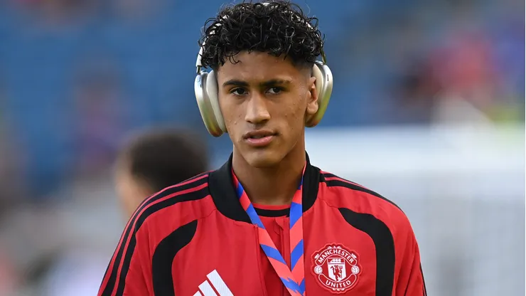 JJ Gabriel tende a não seguir no Manchester United. Foto: Charles McQuillan/Getty Images)
