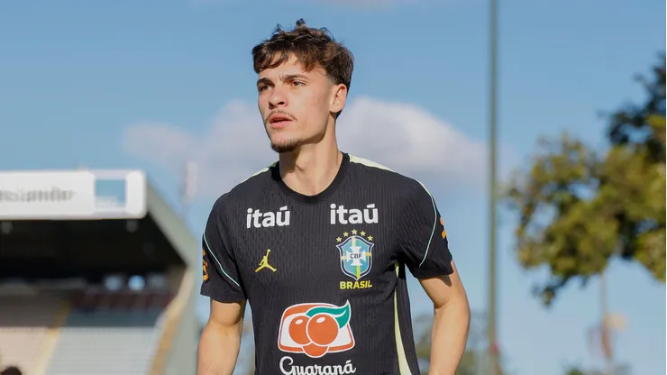 Breno Bidon falou sobre Bruno Guimarães na Seleção - Foto: Rafael Ribeiro/CBF.