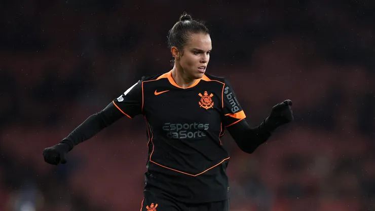 Ana Vitória durante a final da FIFA Women's Champions Cup 2026 entre Arsenal e Corinthians. (Photo by Jasper Wax/Getty Images)