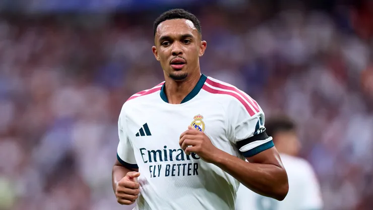 Trent Alexander-Arnold em a partida da LaLiga entre Real Madrid e Málaga. (Photo by Angel Martinez/Getty Images)