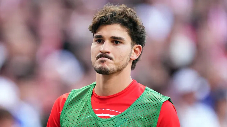Julian Alvarez of Atletico de Madrid looks on during the LaLiga EA Sports 2026/27 match between Atletico de Madrid and Villarreal CF at Riyadh Air Metropolitano on August 23, 2026 in Madrid, Spain.