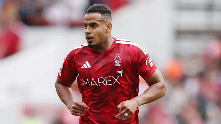 Murillo entra no radar de Chelsea e Liverpool.
