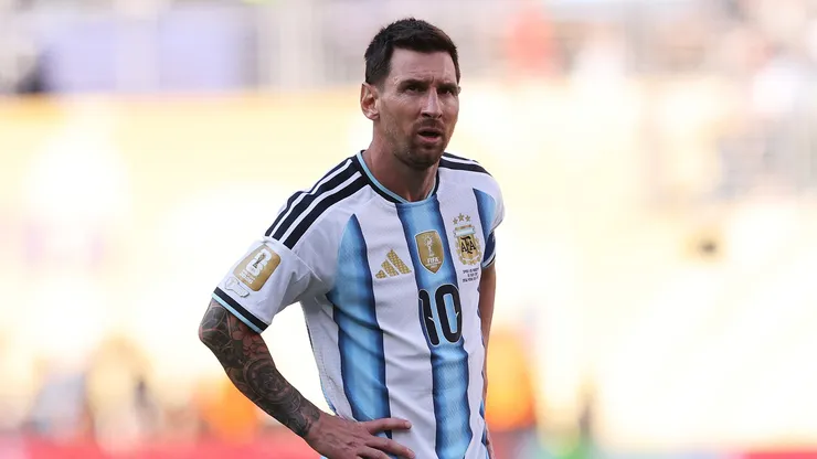 Lionel Messi, camisa 10 da Argentina, reage durante a final da Copa do Mundo da FIFA de 2026 entre Espanha e Argentina no New York New Jersey Stadium em 19 de julho de 2026 em East Rutherford, Nova Jersey. (Foto de Carl Recine/Getty Images)