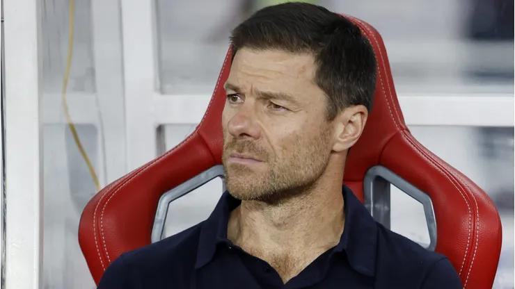 Xabi Alonso precisará encontrar equilíbrio no Chelsea.