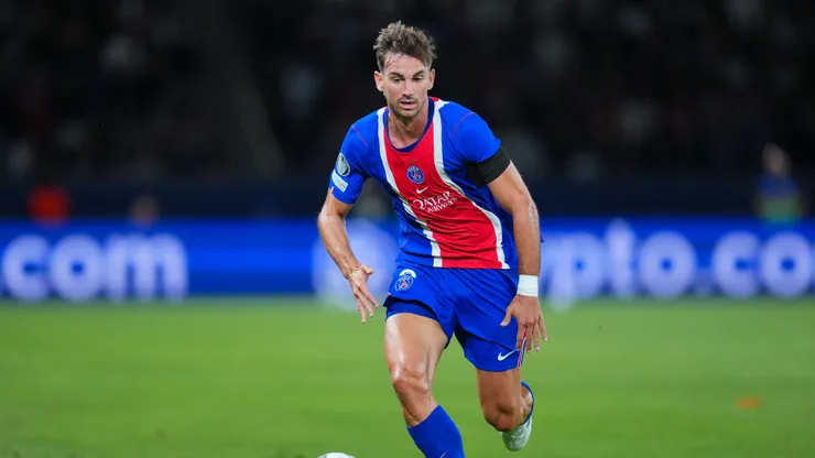 PARIS, FRANCE - SEPTEMBER 09: Fabian Ruiz of PSG runs with the ball during the UEFA Champions League 2026/27 League Phase MD1 match between Paris Saint-Germain and SK Slovan Bratislava at Parc des Princes on September 09, 2026 in Paris, France. (Photo by Franco Arland/Getty Images)
