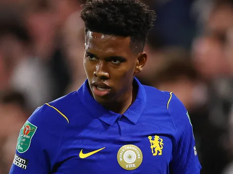 Falta de espaço de Estêvão pode evitar valor ao Palmeiras
