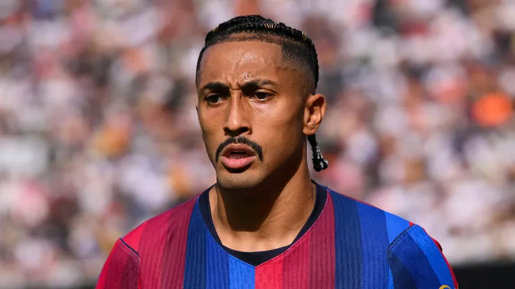 Raphinha pelo Barcelona. (Foto: David Ramos/Getty Images)