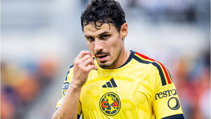Raphael Veiga tem futuro indefinido. Foto: Oscar Herrera/IMAGO/ZUMA Press Wire