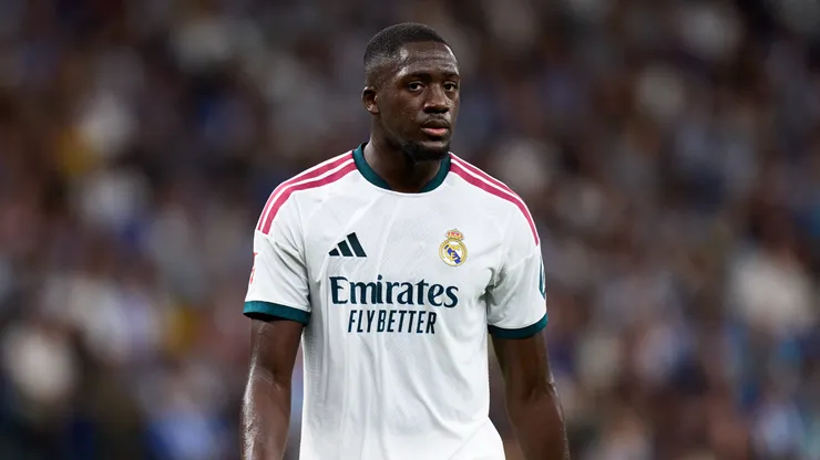 Ibrahima Konaté, zagueiro do Real Madrid. (Foto: Alex Caparros/Getty Images)