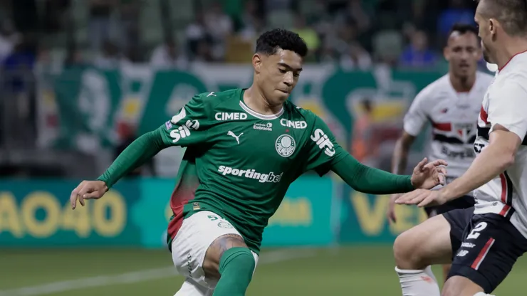 Luis Pacheco, volante do Palmeiras. (Foto: Marcello Zambrana/AGIF)