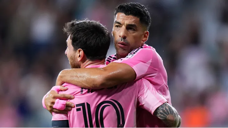 Suárez compartilha carta emocionante para Messi. Foto: Rich Storry/Getty Images)