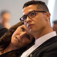 Mãe de CR7 revela choro após crise com Jorge Jesus