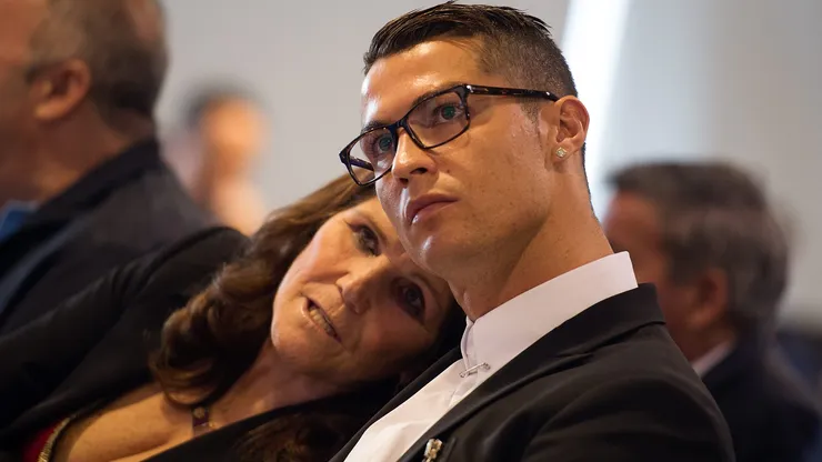 Mãe de Cristiano Ronaldo defende o craque após crise com Jorge Jesus. Foto: Denis Doyle/Getty Images)