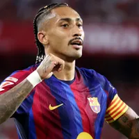Hansi Flick confirma desfalque de Raphinha no Barcelona