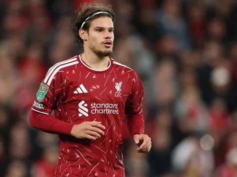 Análise: Araújo pode dar mais liberdade a Kerkez no Liverpool
