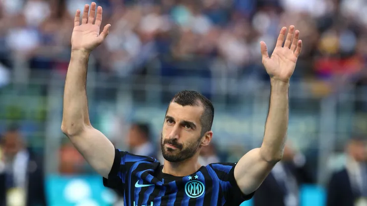 MILAN, ITALY - MAY 17: Henrikh Mkhitaryan of FC Internazionale looks on during the trophy presentation after the Serie A match between FC Internazionale and Hellas Verona FC at Giuseppe Meazza Stadium on May 17, 2026 in Milan, Italy. (Photo by Marco Luzzani/Getty Images)