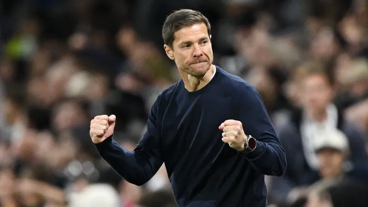 Xabi Alonso evoluiu a parte ofensiva do Chelsea.