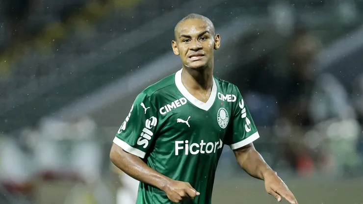 Atacante Eduardo Conceição, do Palmeiras. (Foto: Marco Miatelo/AGIF)