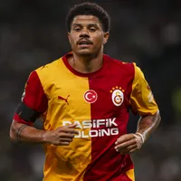 Gabriel Sara mira vitória contra o Barcelona na Champions League