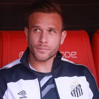 Arthur admite infelicidade na Juventus nos últimos anos