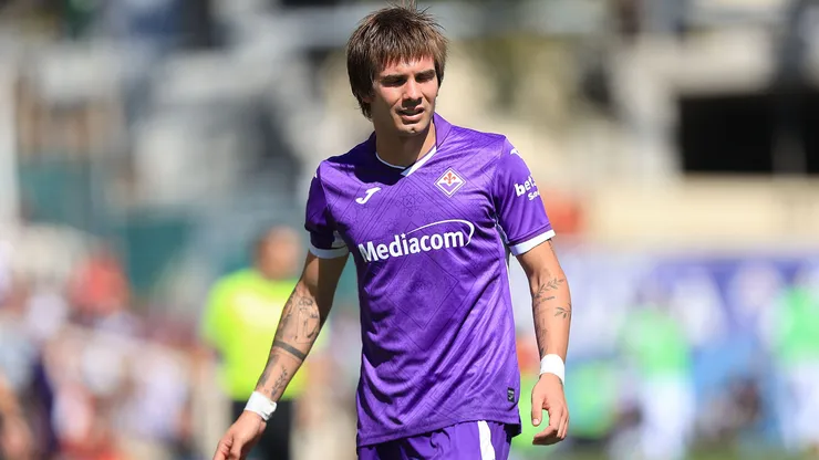 FLORENCE, ITALY - SEPTEMBER 20: Franco Mastantuono of ACF Fiorentina reacts during the Serie A match between ACF Fiorentina and SSC Napoli at Stadio Artemio Franchi on September 20, 2026 in Florence, Italy. (Photo by Gabriele Maltinti/Getty Images)