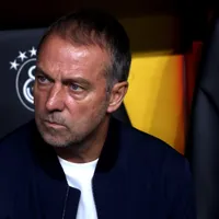 Flick aponta problema no Barcelona mesmo após vitória por 4 a 1 na Champions