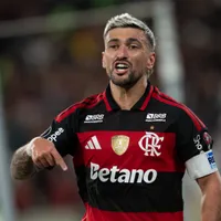 Candidato do Peñarol mira dupla do Flamengo
