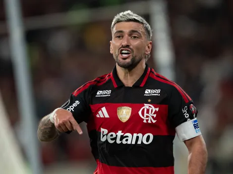 Candidato do Peñarol mira dupla do Flamengo
