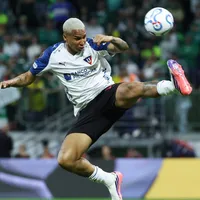 Ex-Palmeiras, Deyverson causa confusão no Equador e sofre ameaças