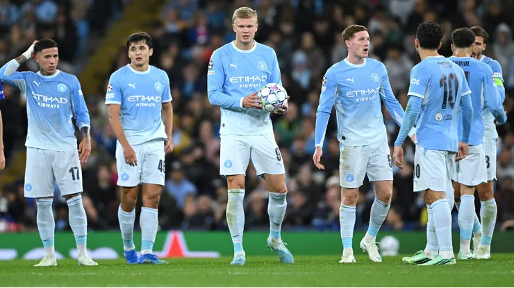 Manchester City teve erros táticos contra o PSG.