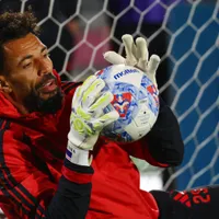 Goleiro Vozinha perde espaço no Colo-Colo e projeta saída