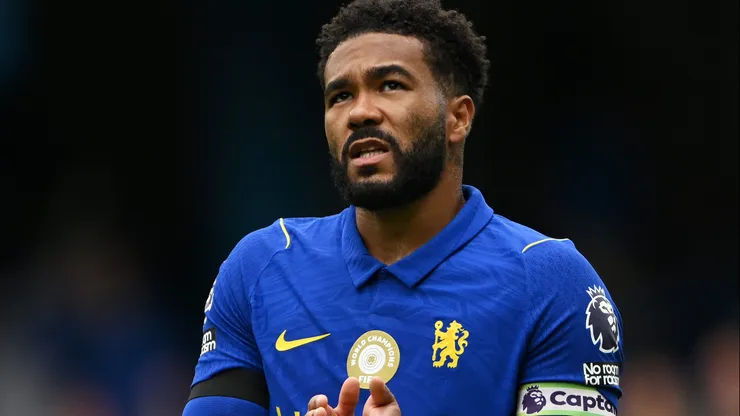 Reece James teve lesão no Chelsea.