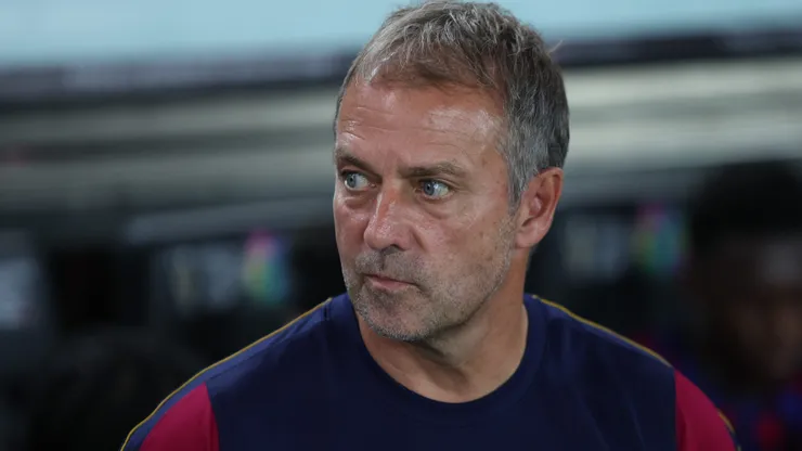 Técnico do Barcelona rasga elogios a atacante do Betis. Foto: Timothy Rogers/Getty Images)