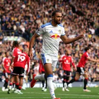 Mbeumo marca, mas Manchester United empata com Leeds