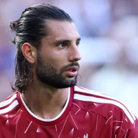 Análise: Iraola busca soluções após duas lesões no Liverpool