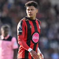 Evanilson brilha com gol e assistência na Premier League