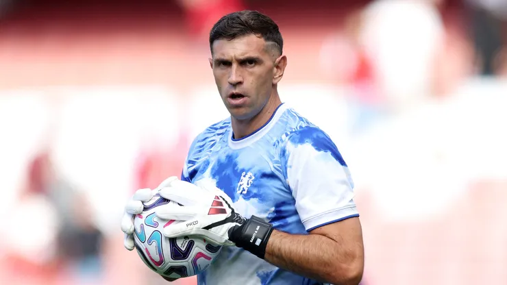 Emiliano Martinez of Chelsea during the warm up before the Premier League 2026/27 match between Arsenal FC and Chelsea FC at Emirates Stadium on September 06, 2026 in London, England.