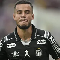 Coutinho também marcou pelo Aston Villa em retomada de carreira
