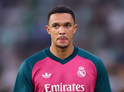 Arnold repensa futuro no Real Madrid e Liverpool observa mercado