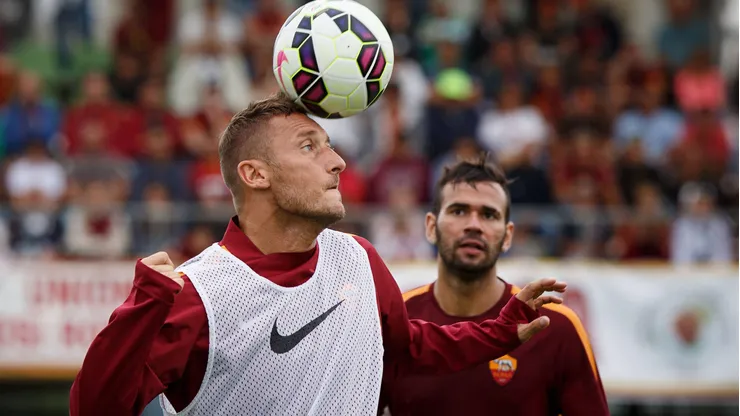 Leandro Castán atuou com Totti na Roma. Foto: Carlo Baroncini/IMAGO/Insidefoto