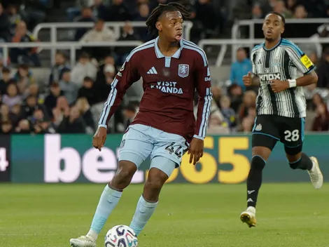 Barcelona e Liverpool miram Johan Manzambi, do Aston Villa