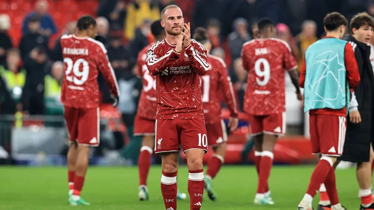 RECORD DATE NOT STATED 20th October 2026 Anfield, Liverpool, England UEFA Champions League Football, Liverpool versus Villarreal Alexis MacAllister of Liverpool applauds the fans at full time DavidxBlunsden