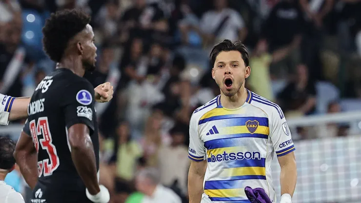 Angel Romero do Boca Juniors comemora após vencer a partida de volta da semifinal da Copa CONMEBOL Sul-Americana 2026 entre Vasco Da Gama e Boca Juniors no Estádio de São Januário em 20 de outubro de 2026 no Rio de Janeiro, Brasil. (Foto de Wagner Meier/Getty Images)