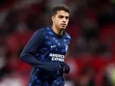 Yasin Ayari entra na mira de Chelsea e Galatasaray