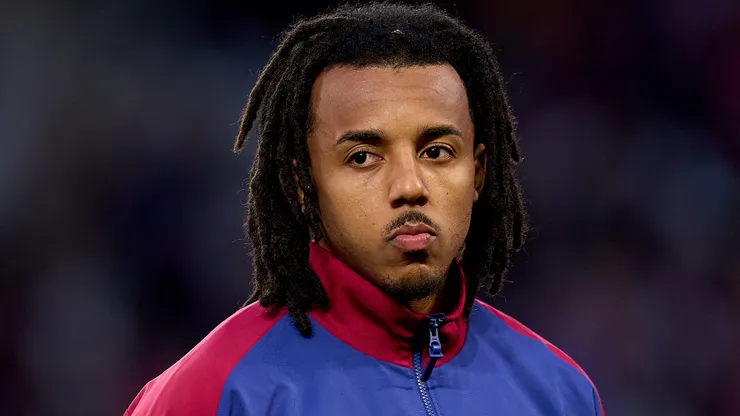 Jules Kounde of FC Barcelona looks on during the UEFA Champions League 2024/25 UEFA Champions League 2024/25 Round of 16 Second Leg match between FC Barcelona and SL Benfica at on March 11, 2025 in Barcelona, Spain.